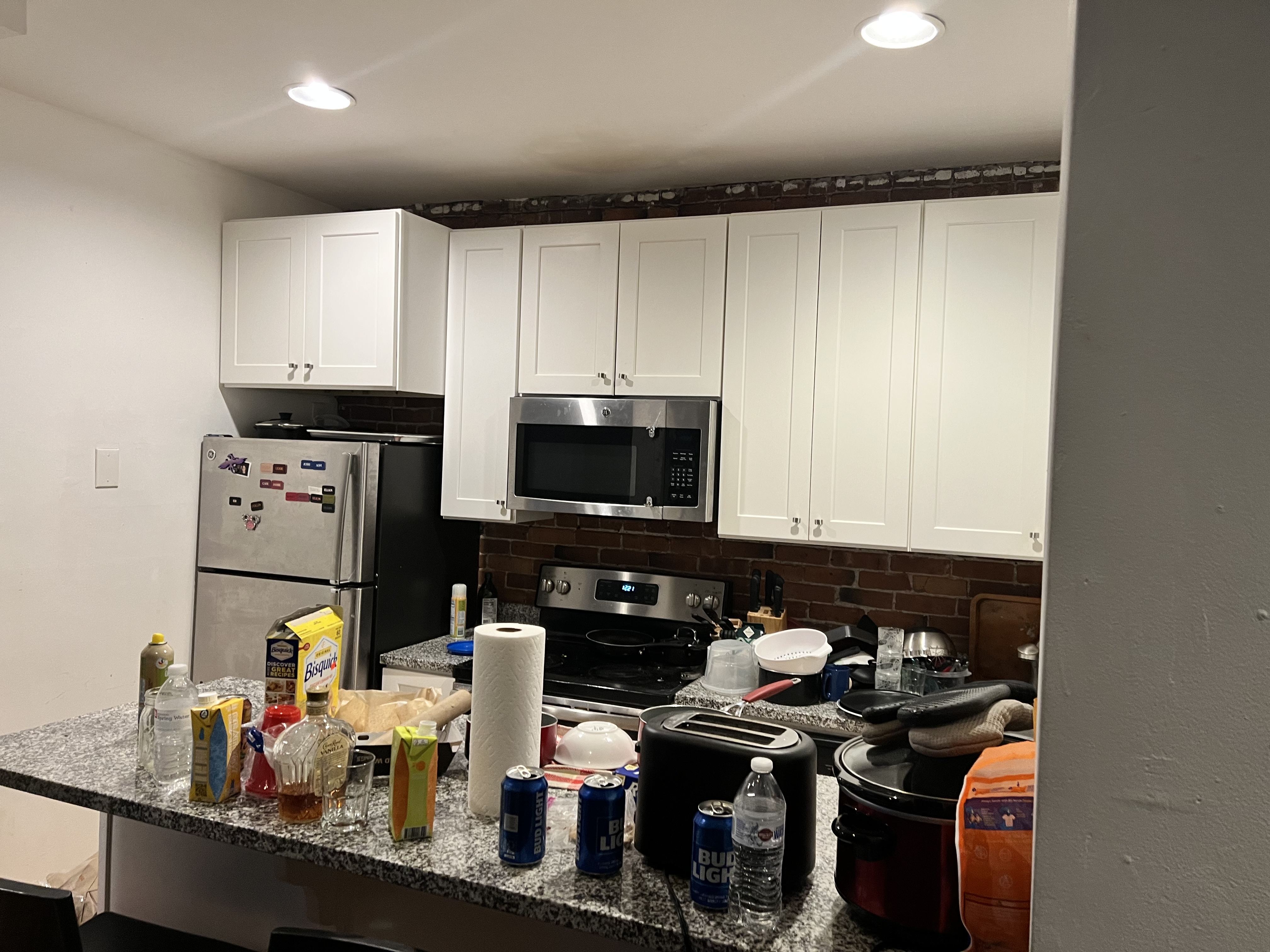 5 bed, 2 bath apartment for rent at 480 Massachusetts Ave Unit 1, South End — photo 3 of 9