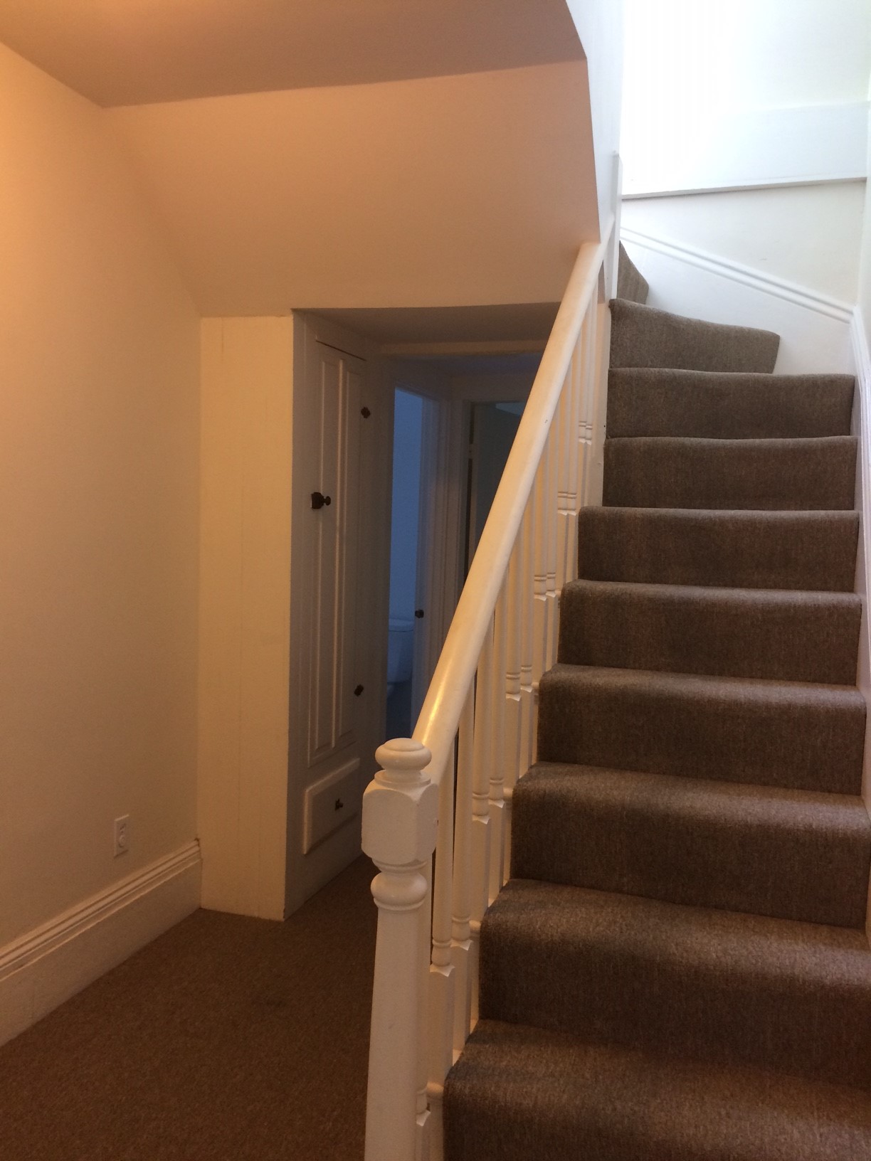 4.5 bed, 2 bath apartment for rent at 29 Mount Pleasant St Unit A, Porter Square — photo 8 of 16