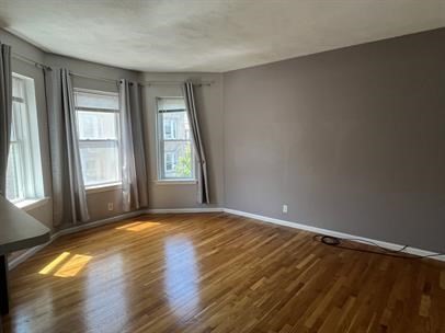 1427 Commonwealth Ave, Brighton