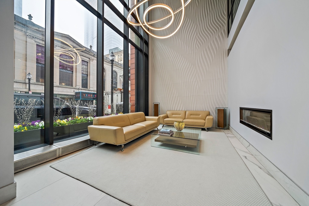 45 Province St, Midtown