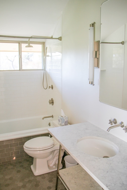 151 Argilla Rd, Ipswich