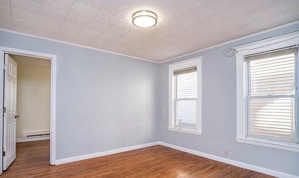 28 Moreland St, Winter Hill