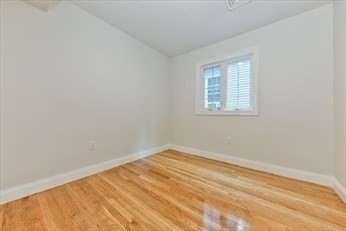 135 Calumet St, Mission Hill