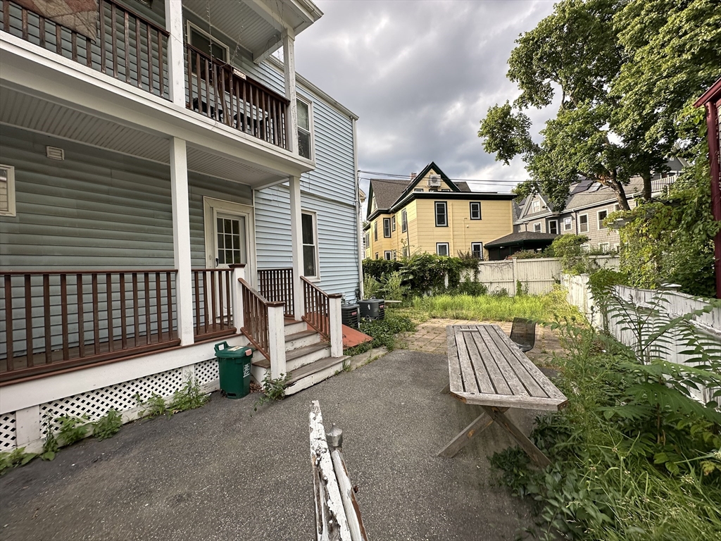 51 Rindge Ave, North Cambridge