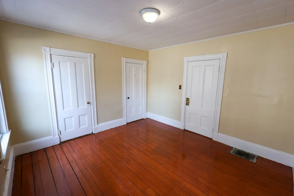 37 Clarkson St, Dorchester