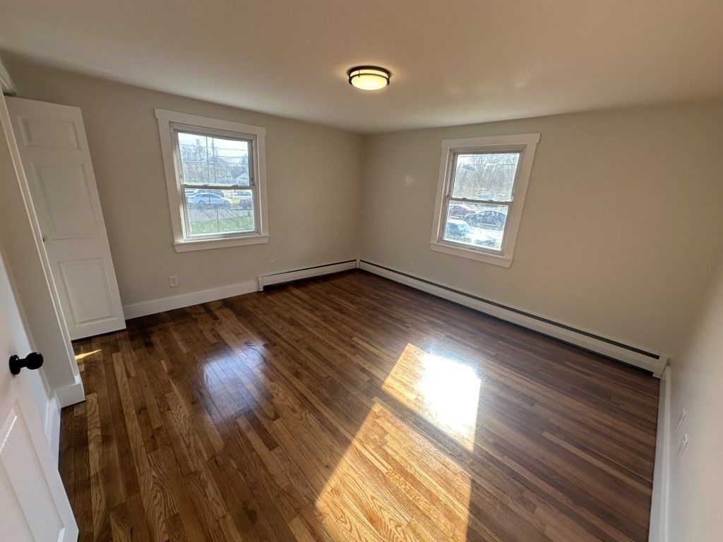 997 Broadway, Raynham