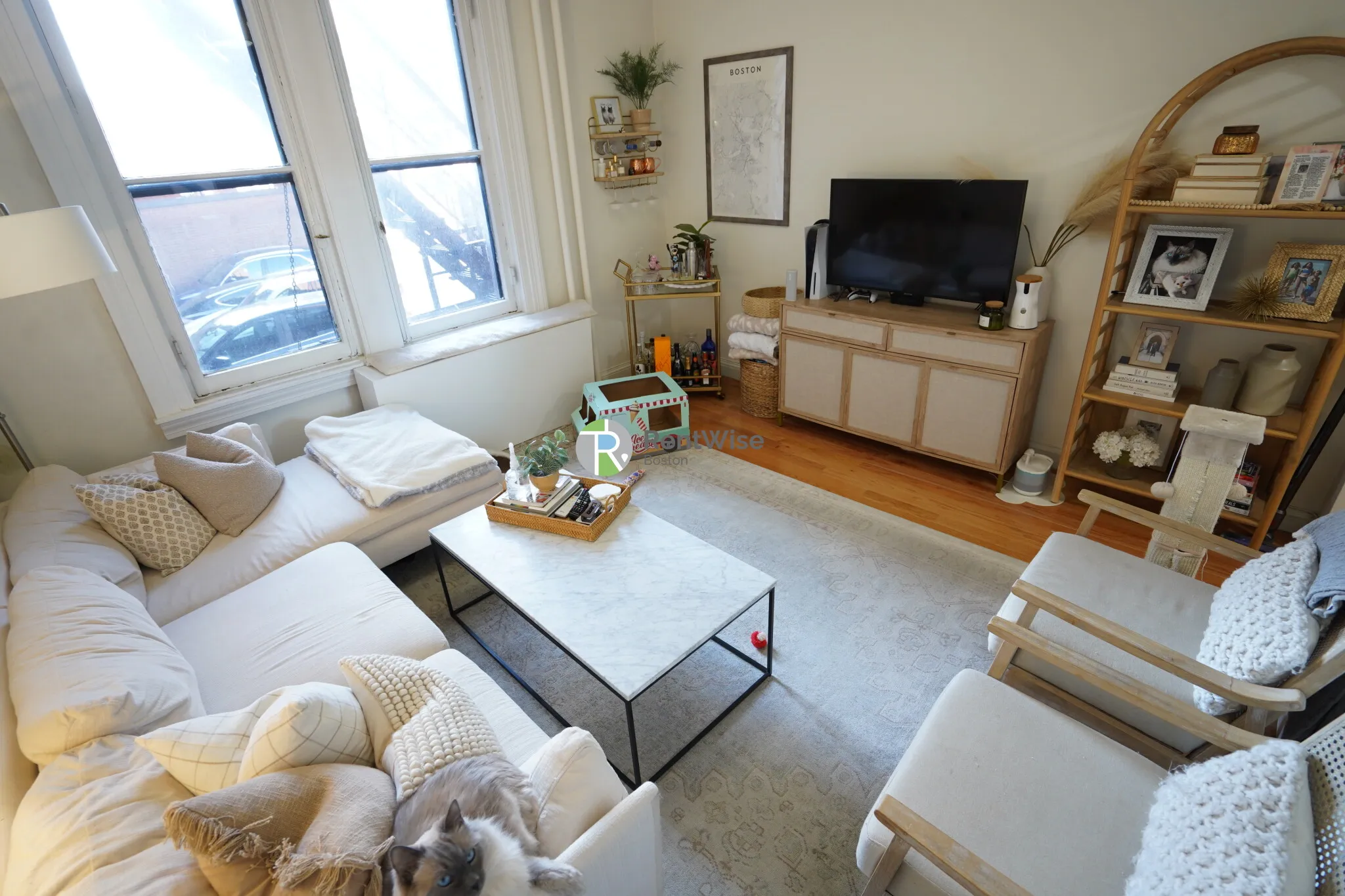 304 Berkeley St, Back Bay