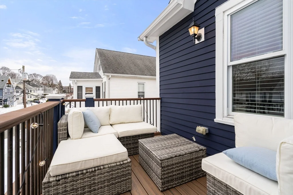 7 Quincy St, Watertown