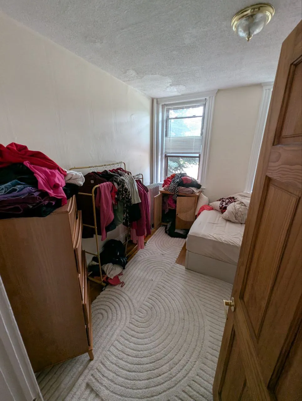 364 Riverway, Mission Hill