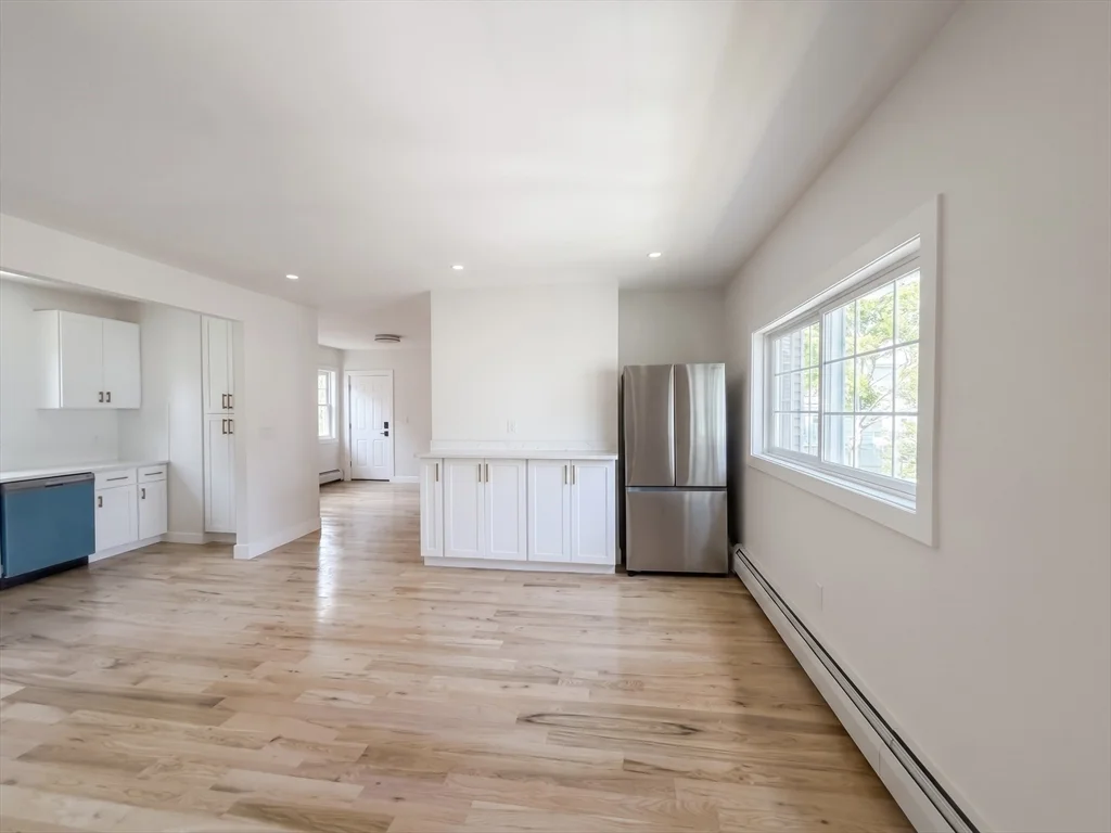 10 Pearl, West Everett