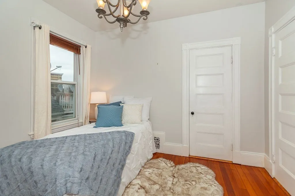 797 Columbia Rd, Boston