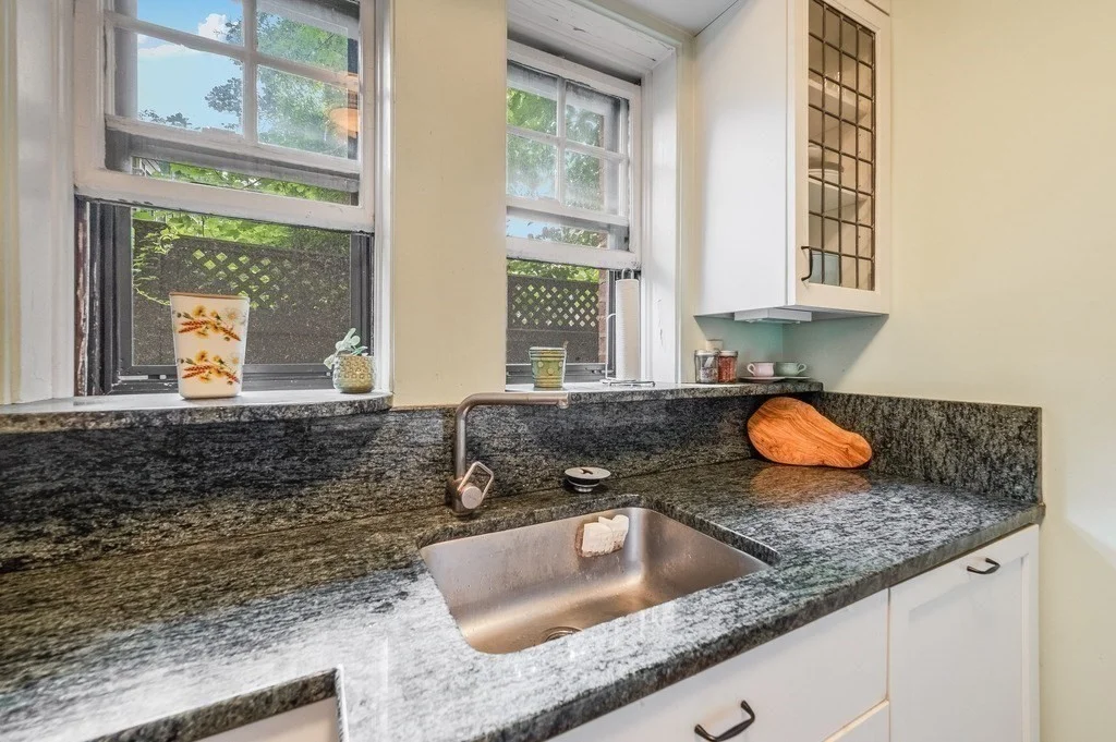 993 Memorial Dr, Harvard Square