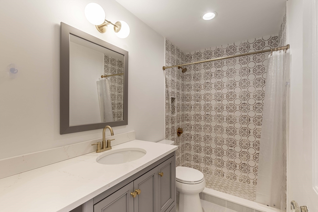 462 Beacon St, Back Bay