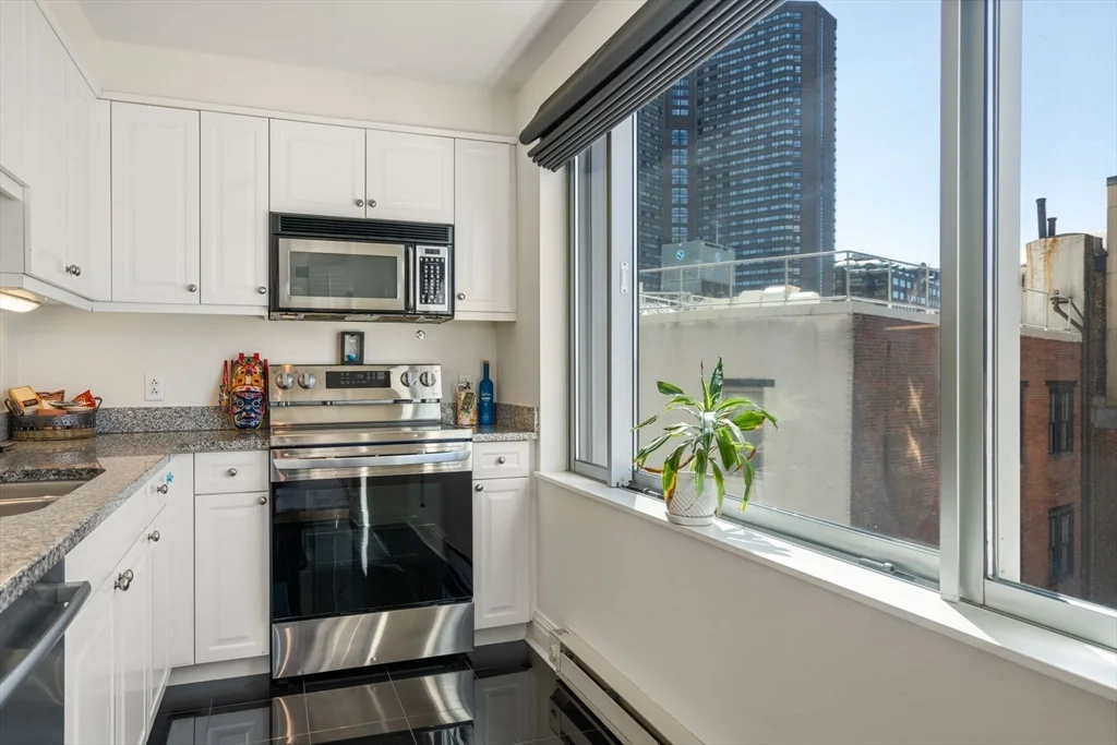 1 Huntington Ave, Back Bay