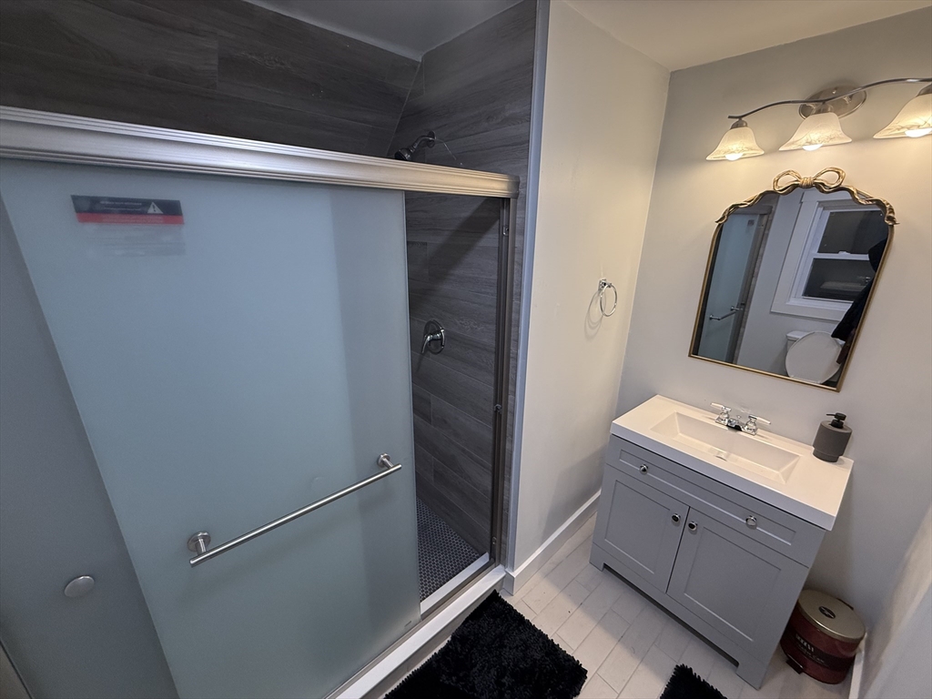 8 Maxwell St, Taunton