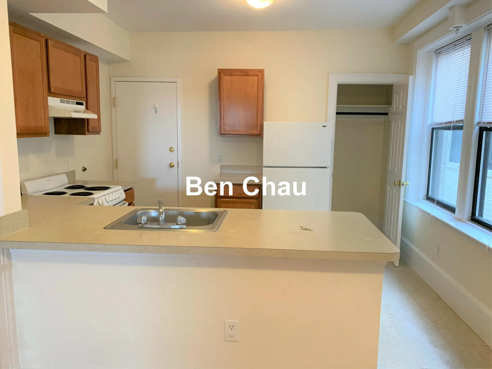 881 Massachusetts Ave, Central Square