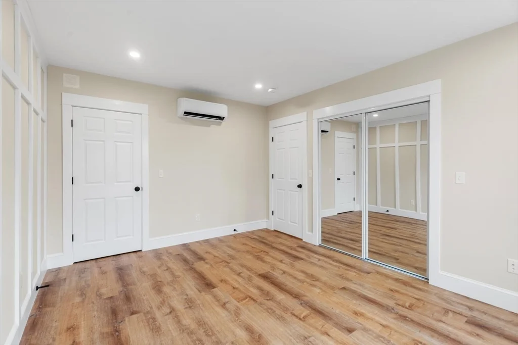 26 Lyndale, West Gloucester