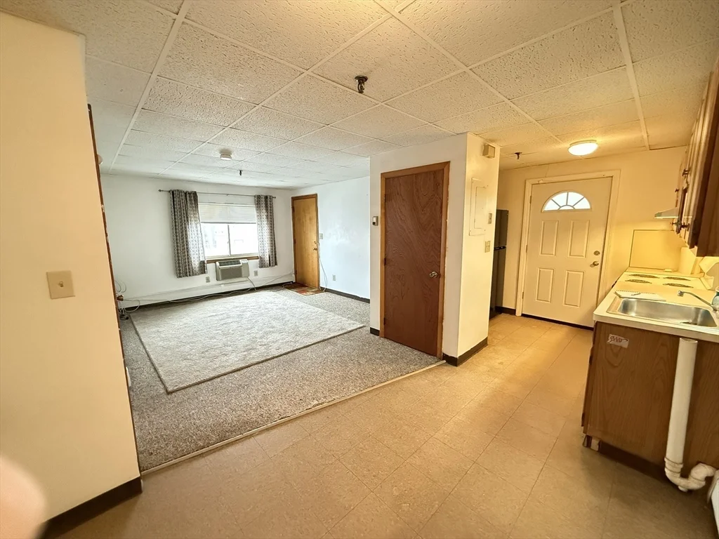 12A Hammond St, Waltham