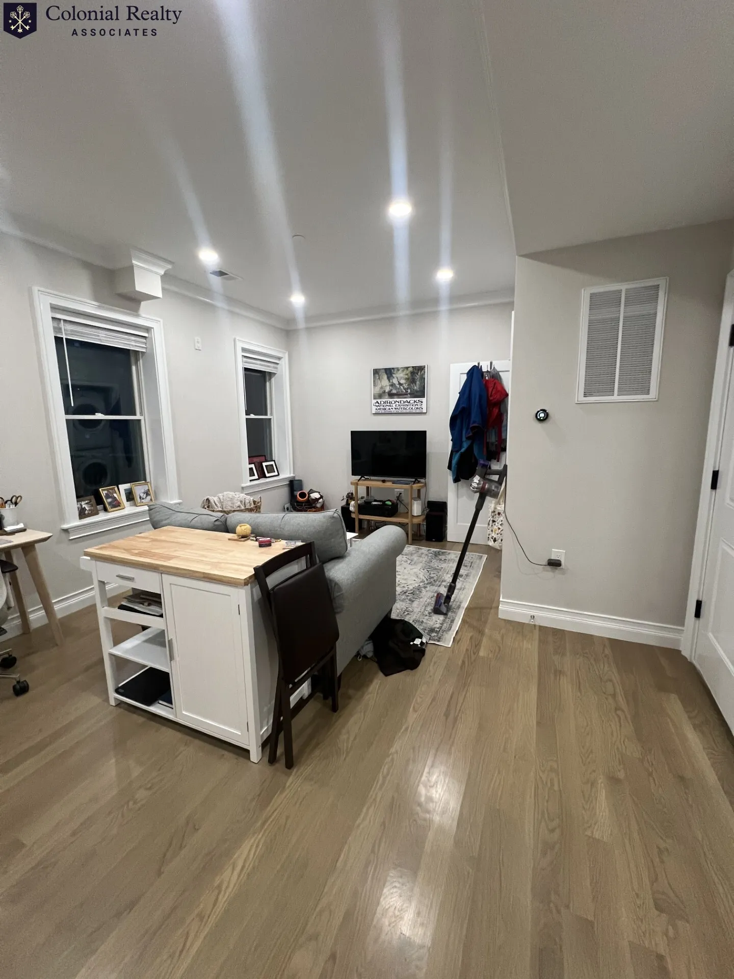 19 Mount Hood Rd, Brighton