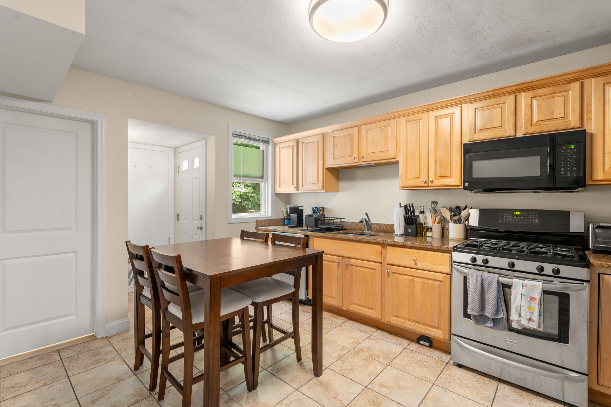 95 Kilsyth Rd, Brighton