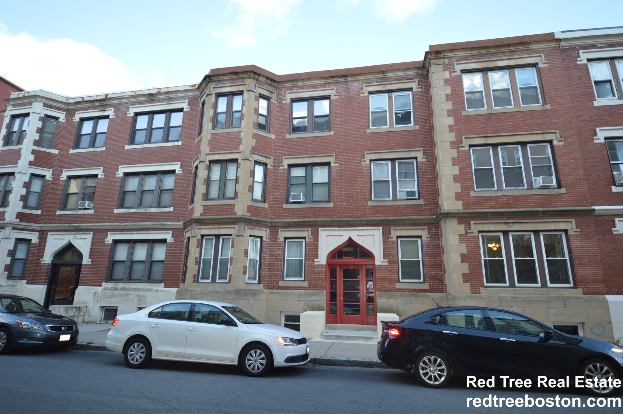 12 Royce Rd, Allston