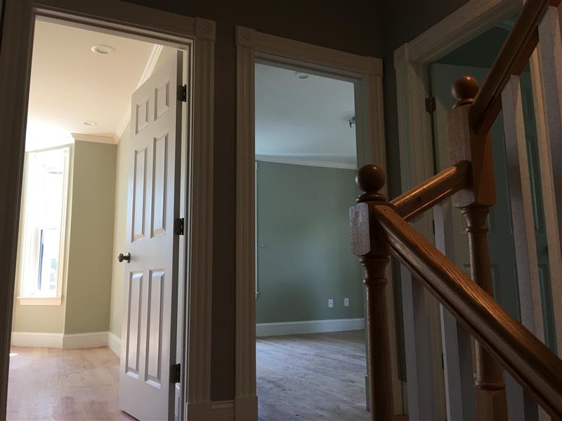 93 Upland Rd, Neighborhood Nine