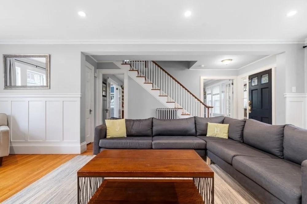 859 Fellsway W, Medford