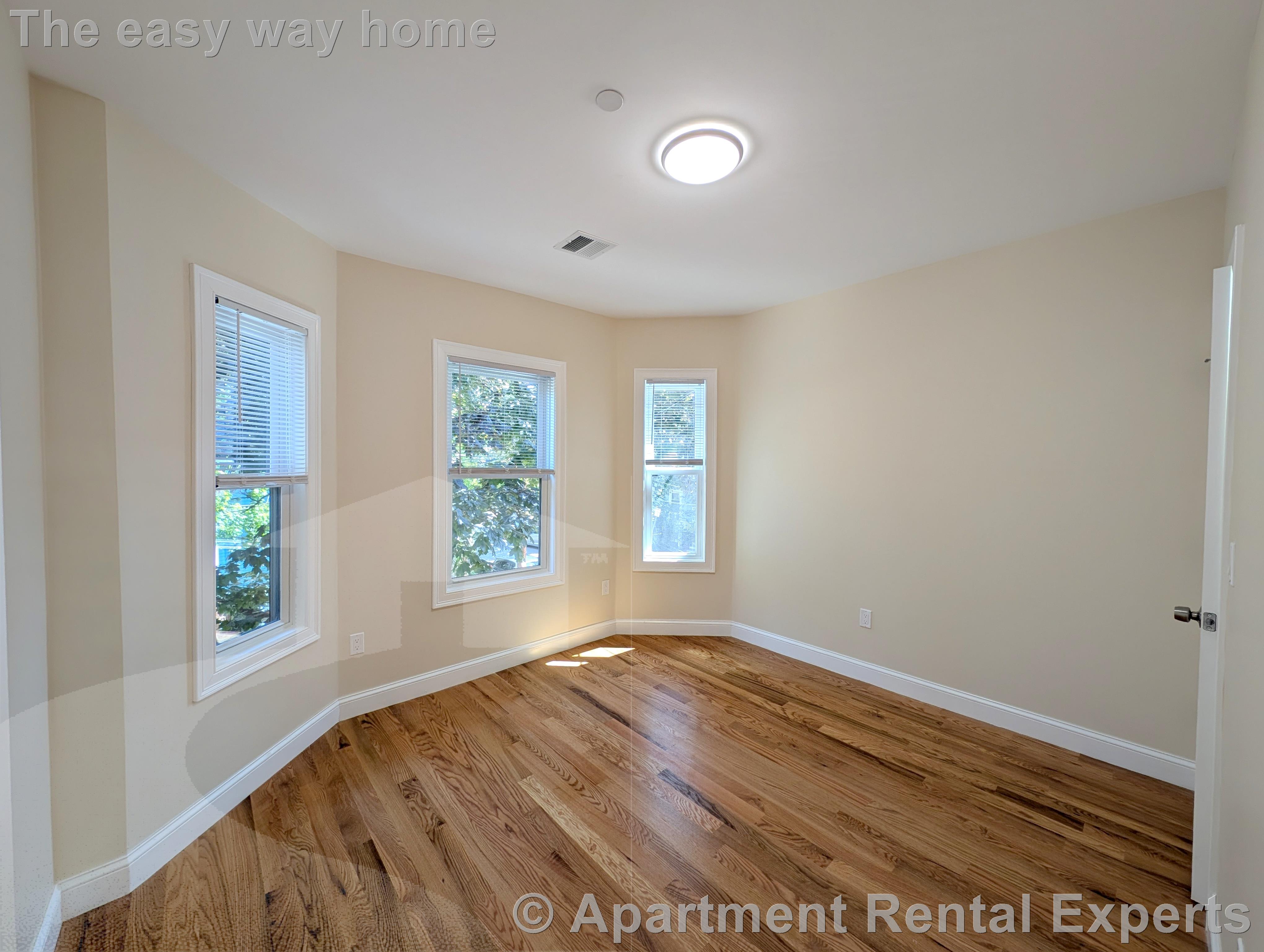 22 Holyoke Rd, Porter Square