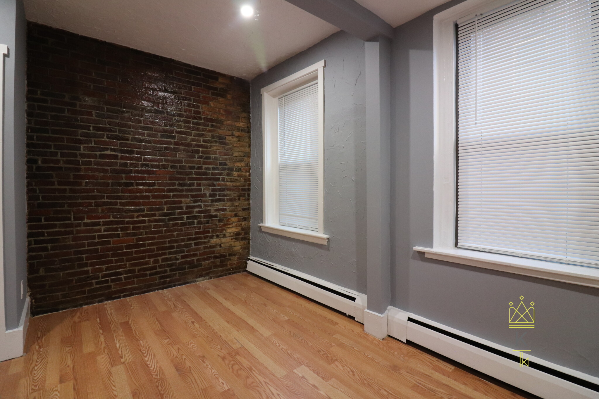 39 Irving St, Beacon Hill