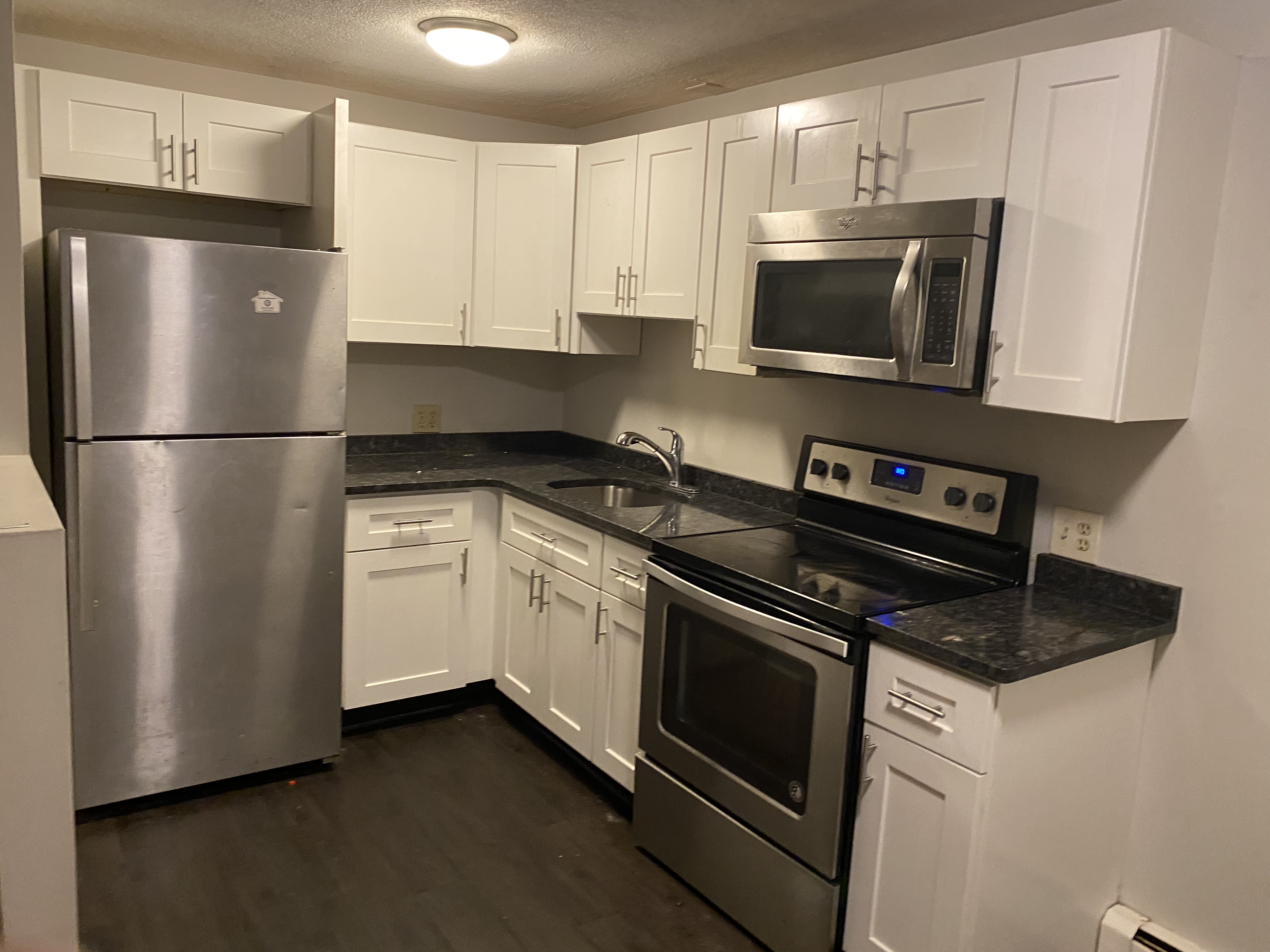 1 bed, 1 bath apartment for rent at 1 Petrel Rd Unit 3, Quincy — photo 1 of 10