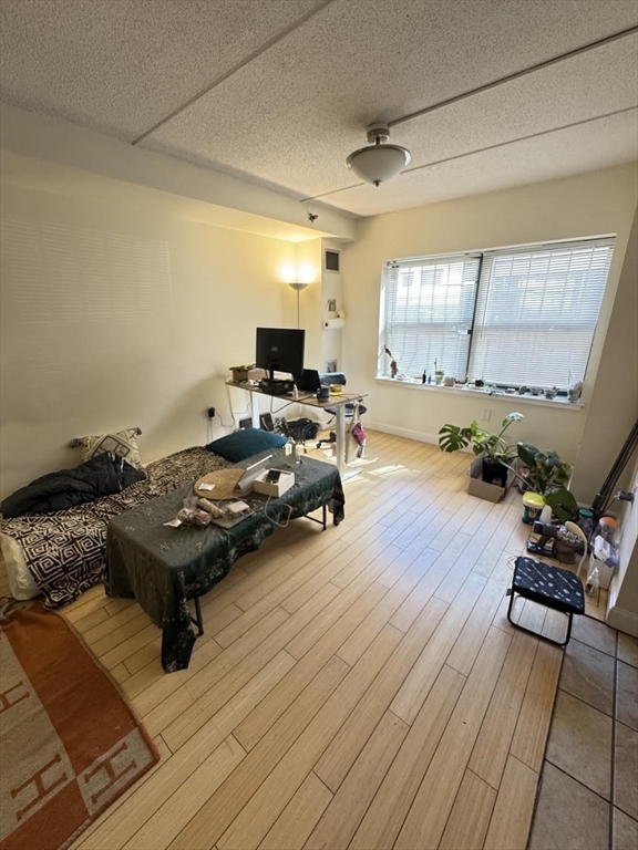 108 Peterborough St, Fenway