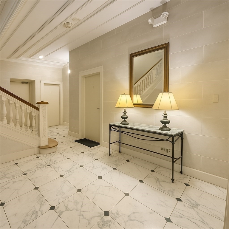 133 Commonwealth Ave, Back Bay