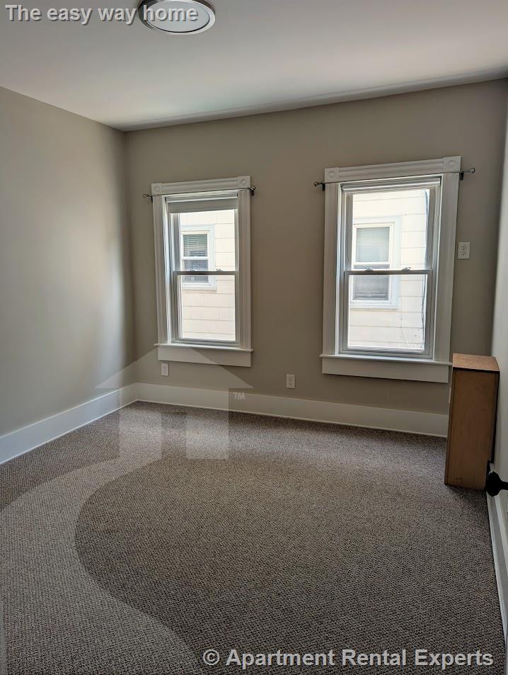 294 Boston Ave, Tufts