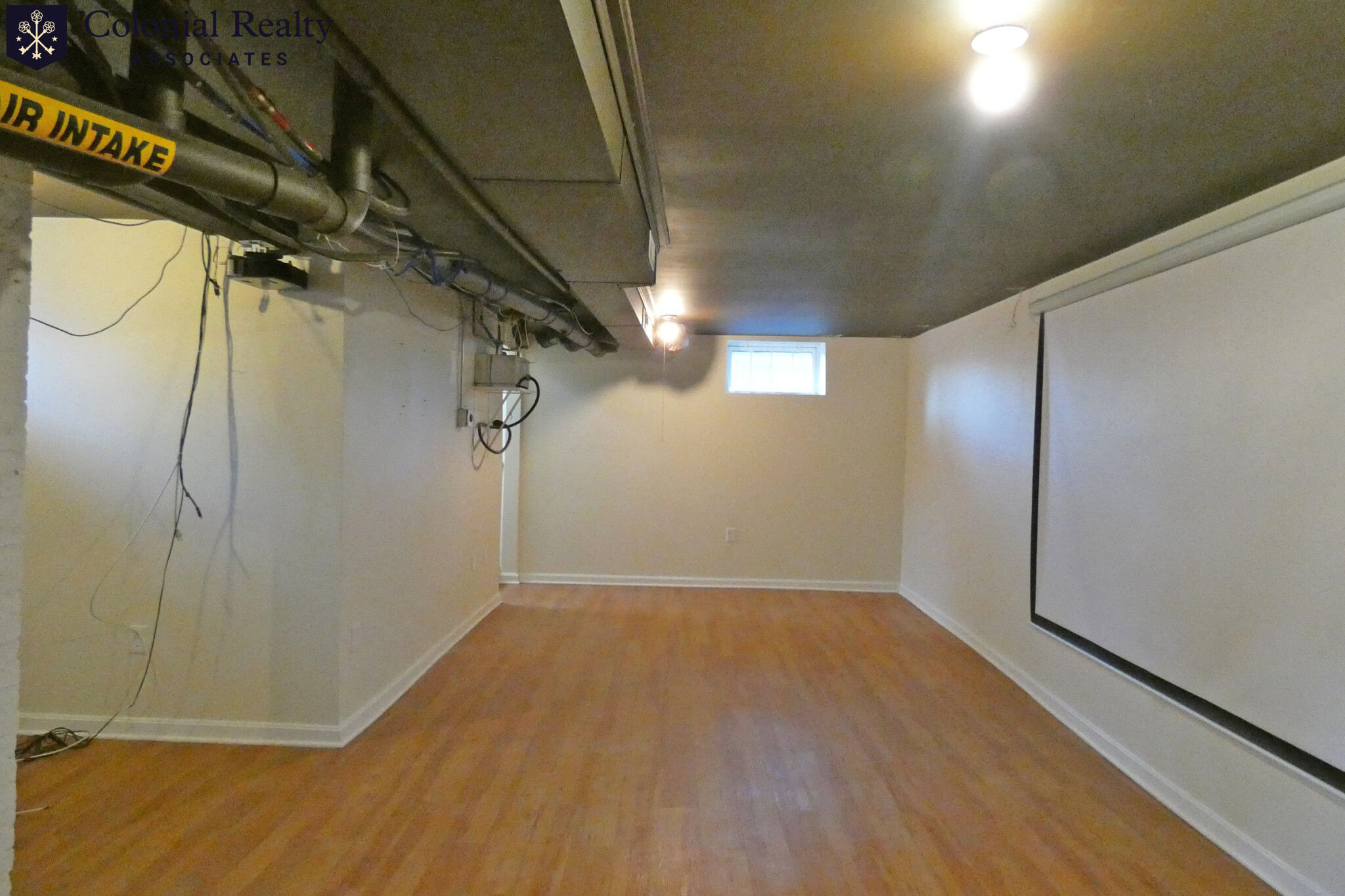 114 Walnut St, Newtonville