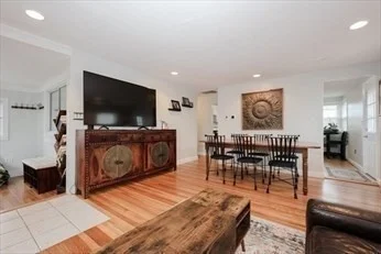34 Brookline Ave, Hull