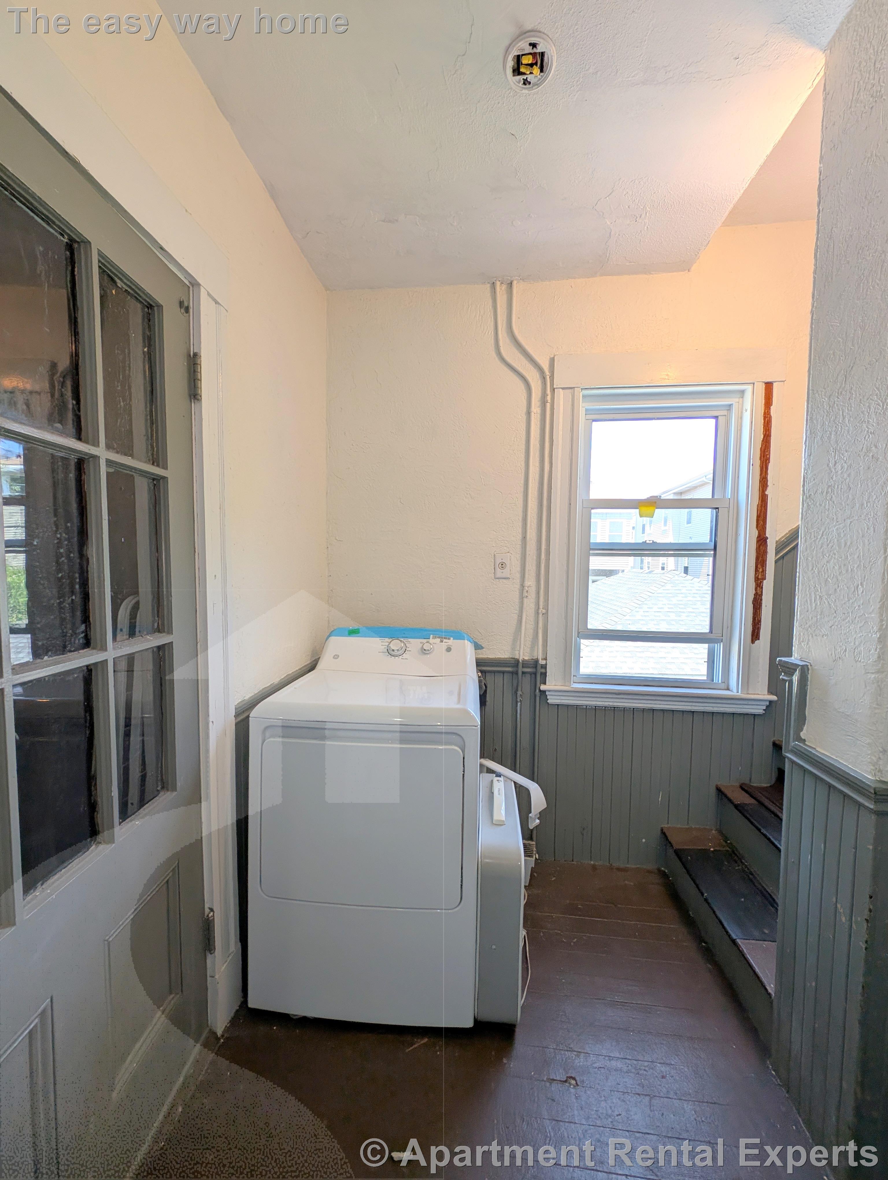 49 Conwell Ave, Teele Square