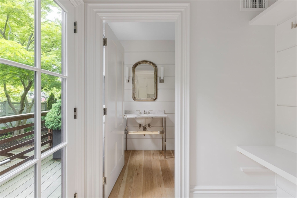 30 Walker St, Cambridge