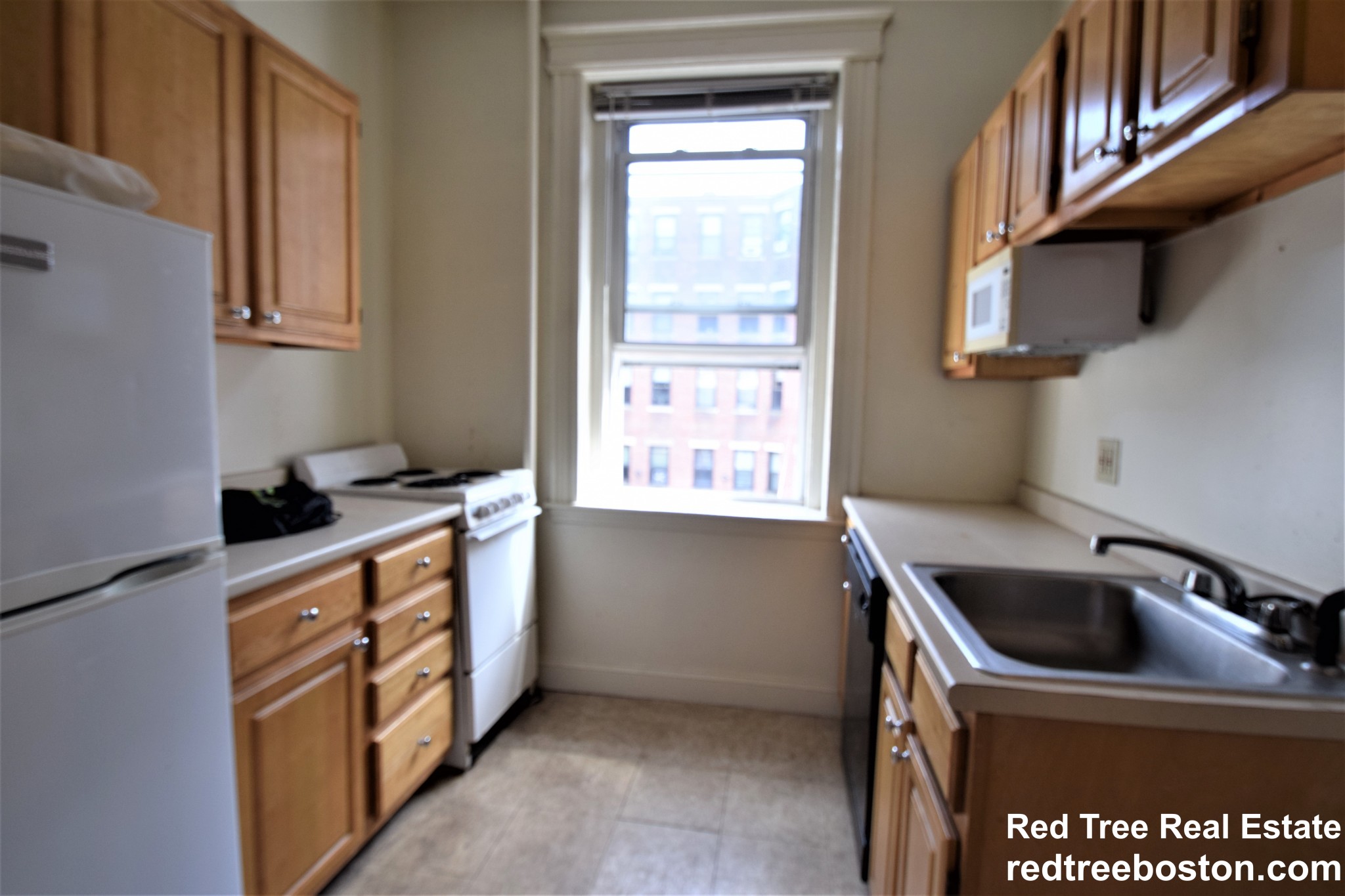 16 Queensberry St, Fenway