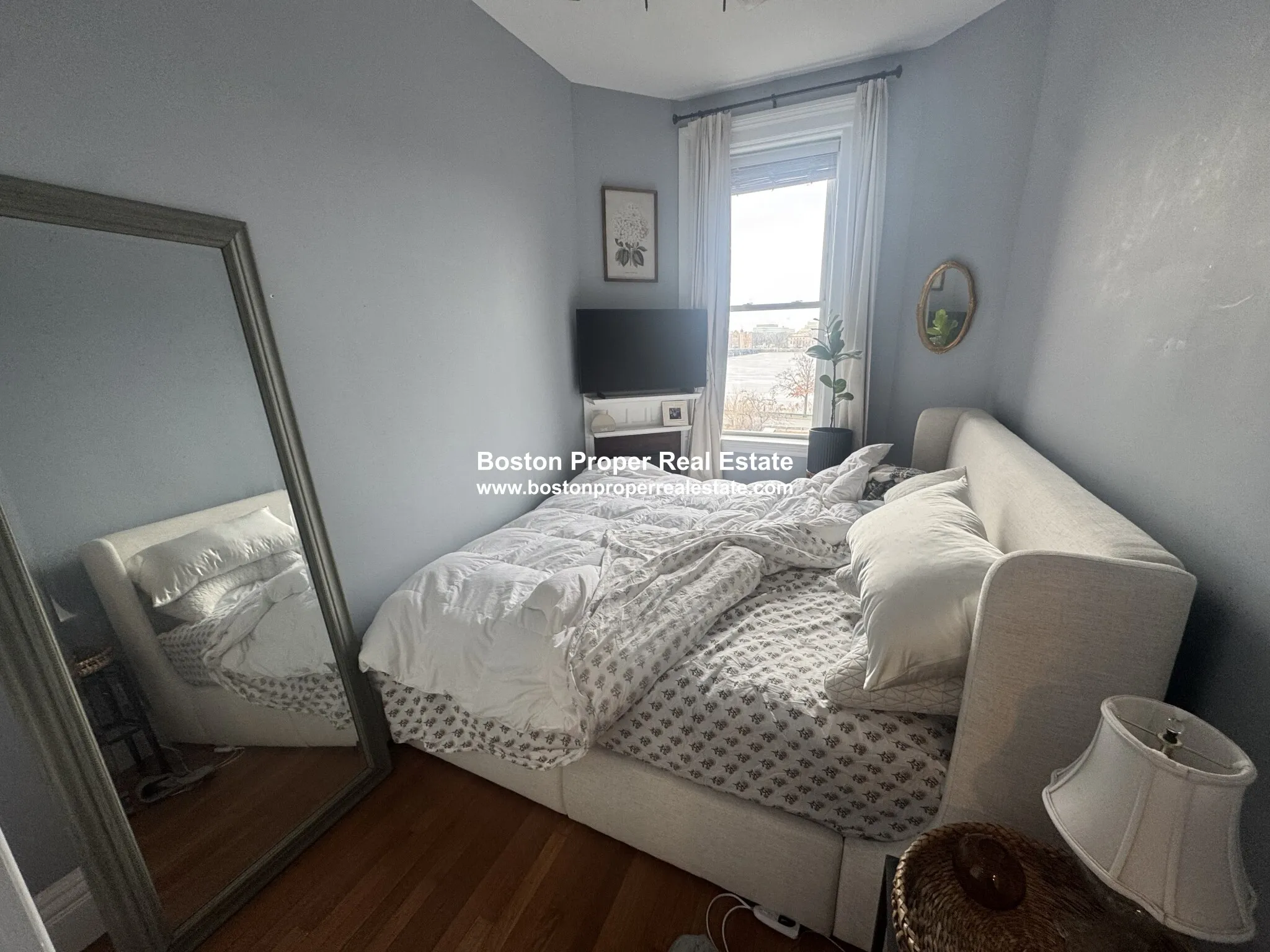 464 Beacon St, Back Bay