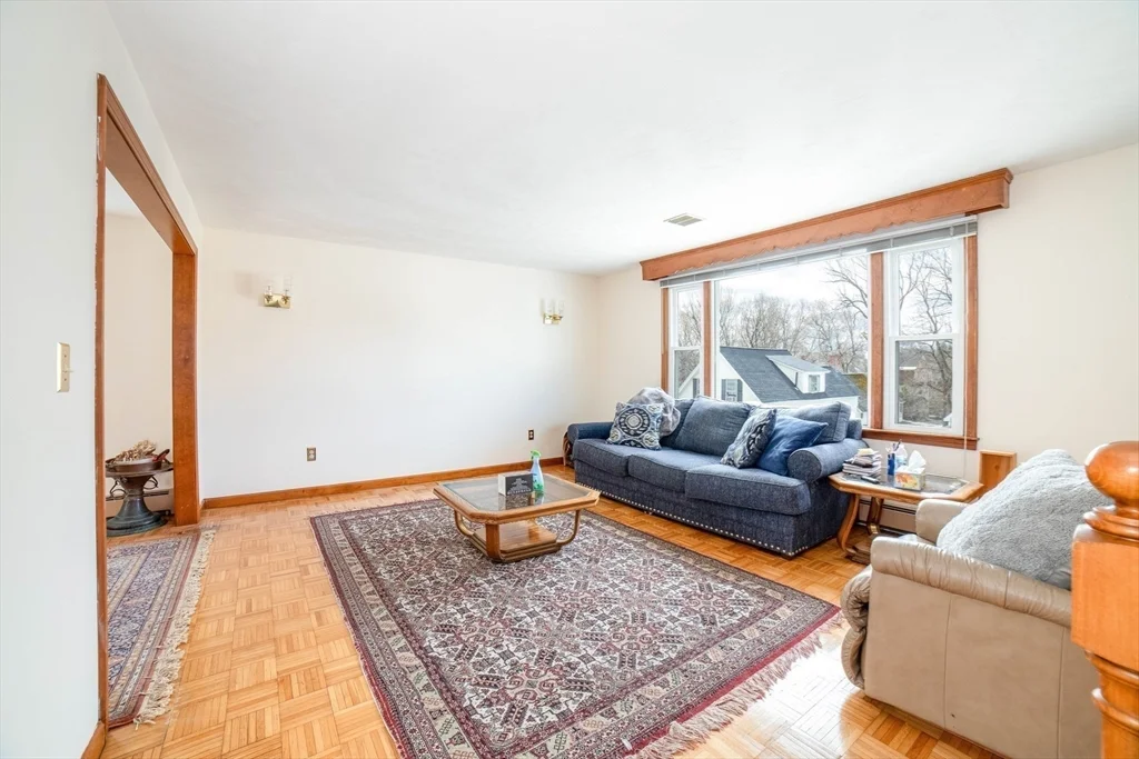 8 Minthorne, Worcester