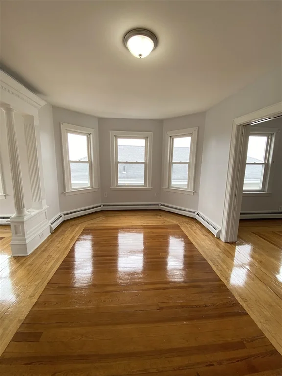 60 Prospect St, Fall River