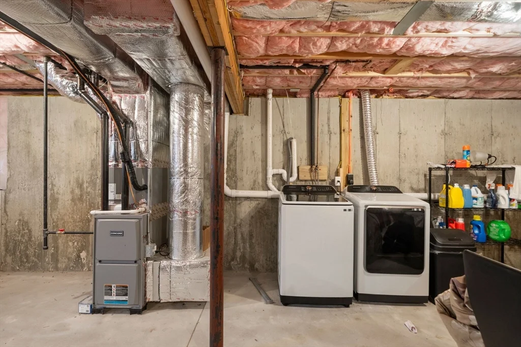 8 Patrick St, Attleboro