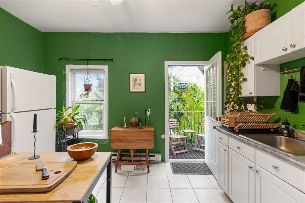 377 Dorchester St, South Boston