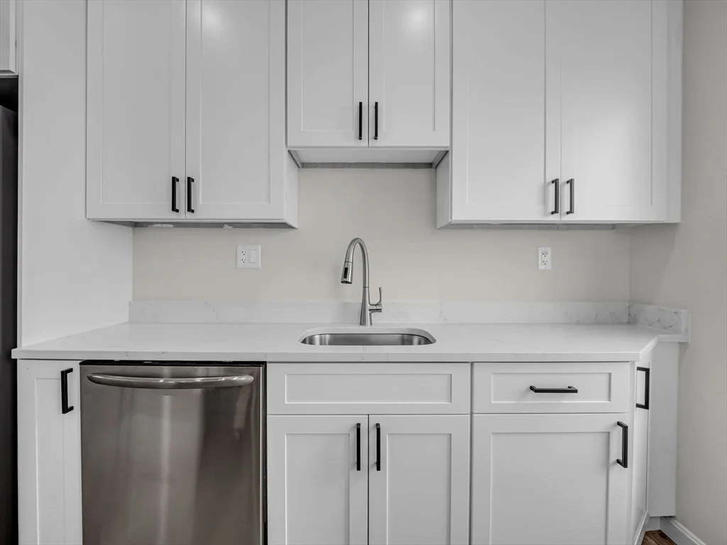 12 Alpine St, Worcester