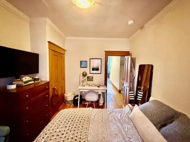 13 Worcester Sq, South End