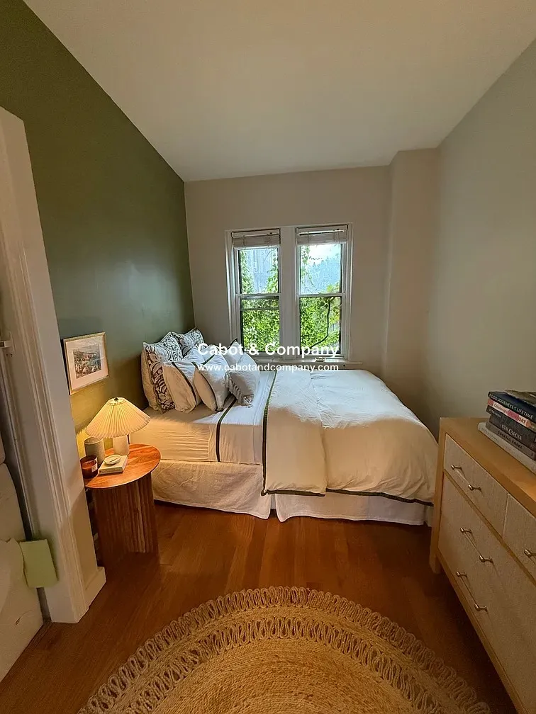 200 Warren Ave, South End