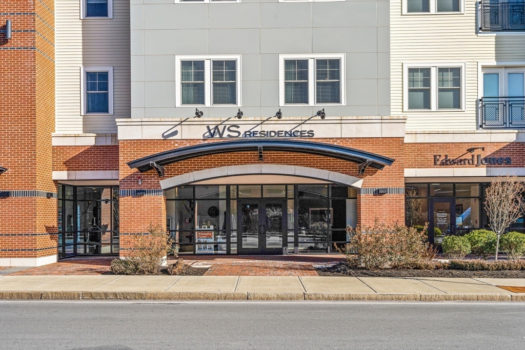 175 North Ave, Wakefield