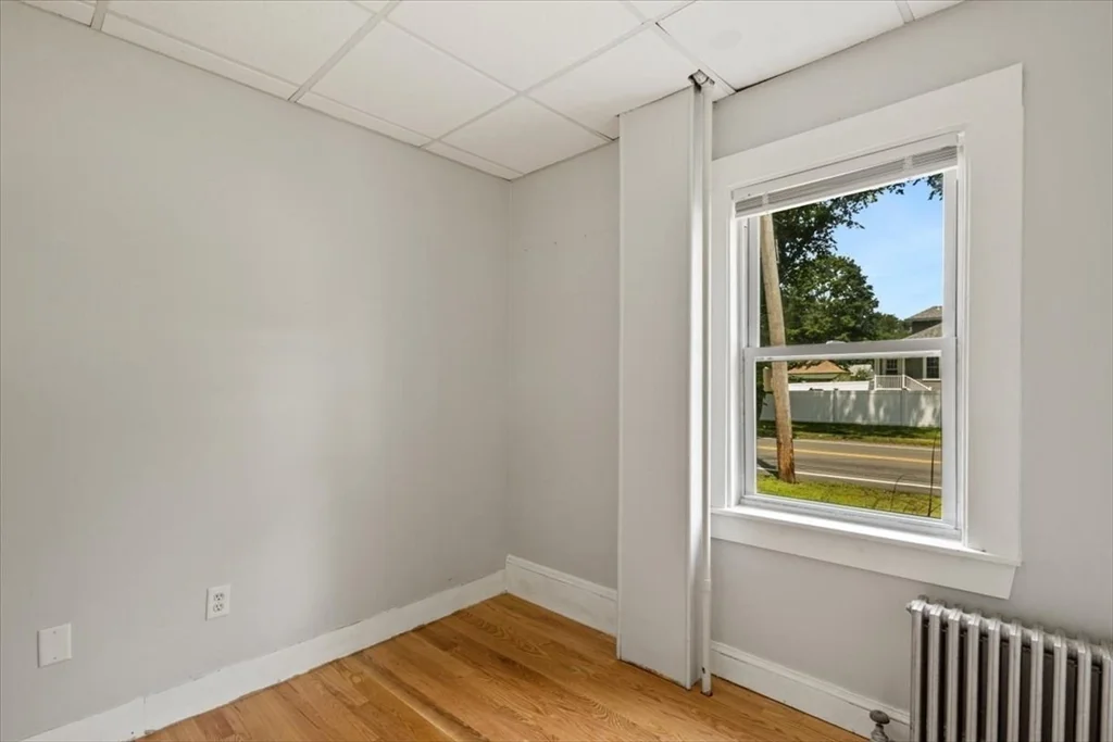 254 N Elm St U1, West Bridgewater