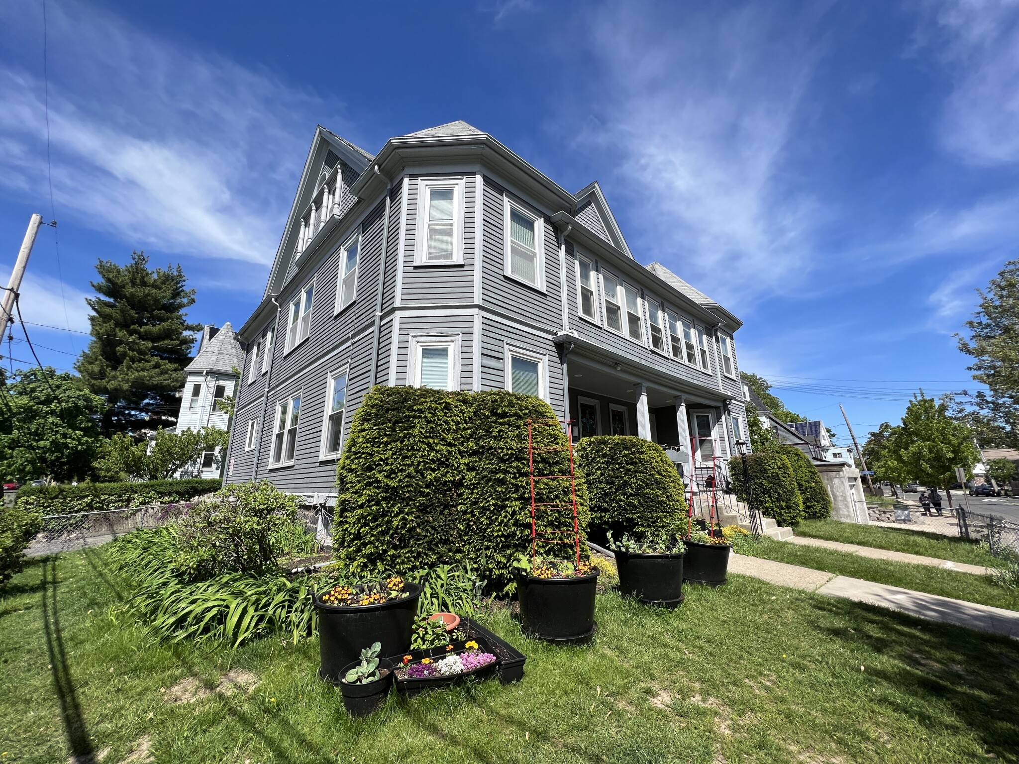 87 Morrison Ave, Powder House Square