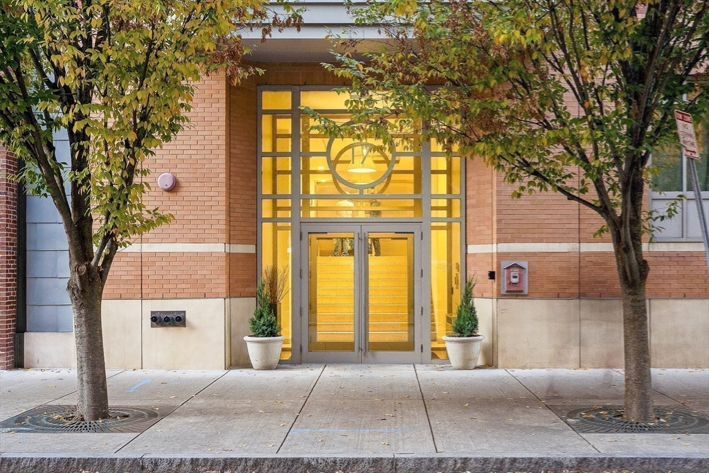 17 Otis St, Cambridge